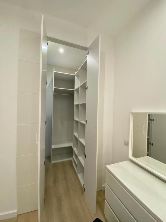 Vip Apartment In Odessa מראה חיצוני תמונה